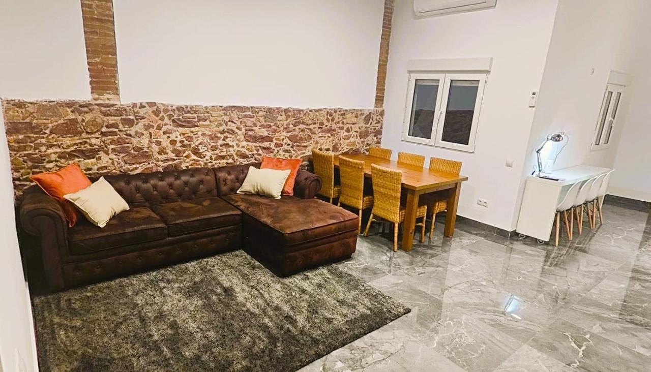 Beautiful Appartment In Martorell Exteriör bild