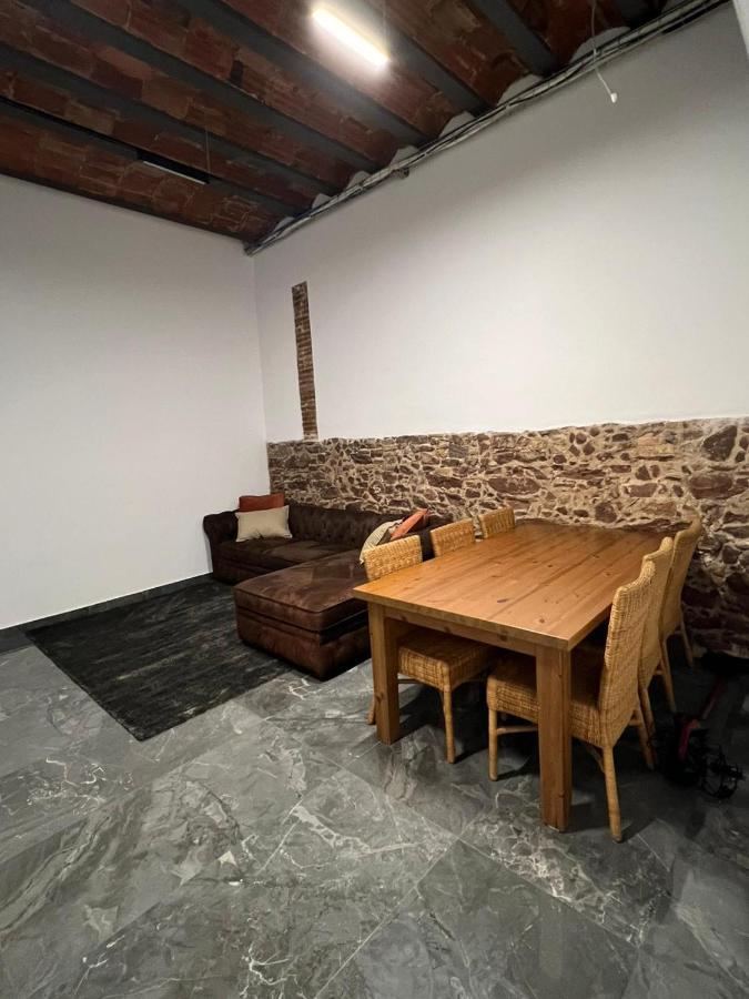 Beautiful Appartment In Martorell Exteriör bild